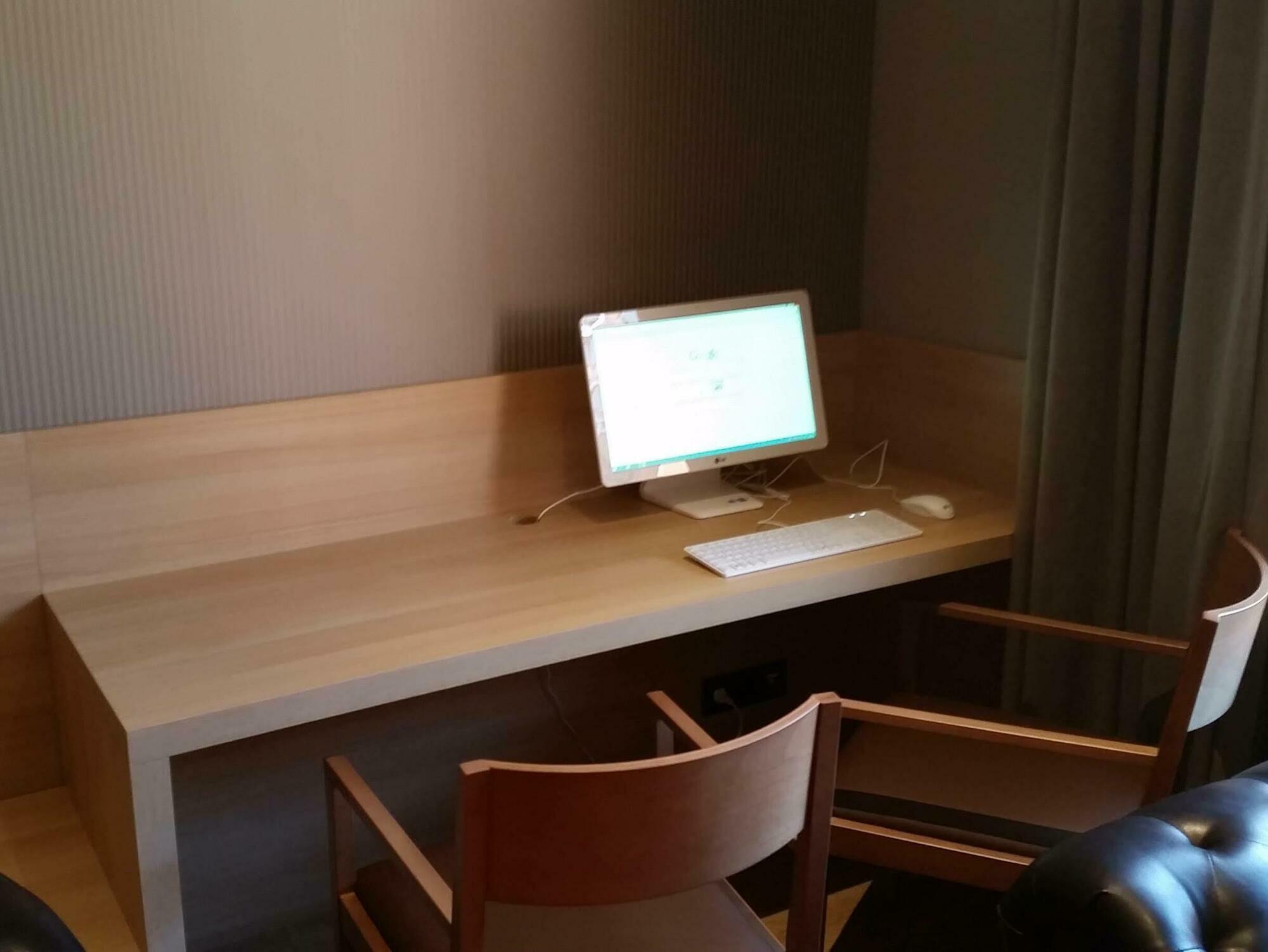 Hotel Àmbit Barcelone Extérieur photo